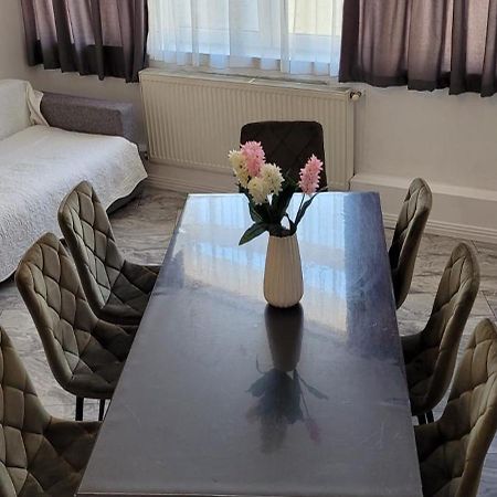 Casa Iris Apartment Яш Екстериор снимка