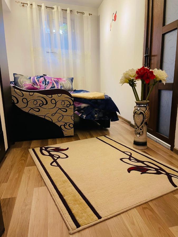 Casa Iris Apartment Яш Екстериор снимка